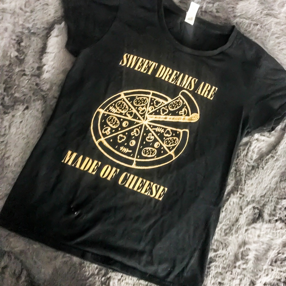 Graphic T